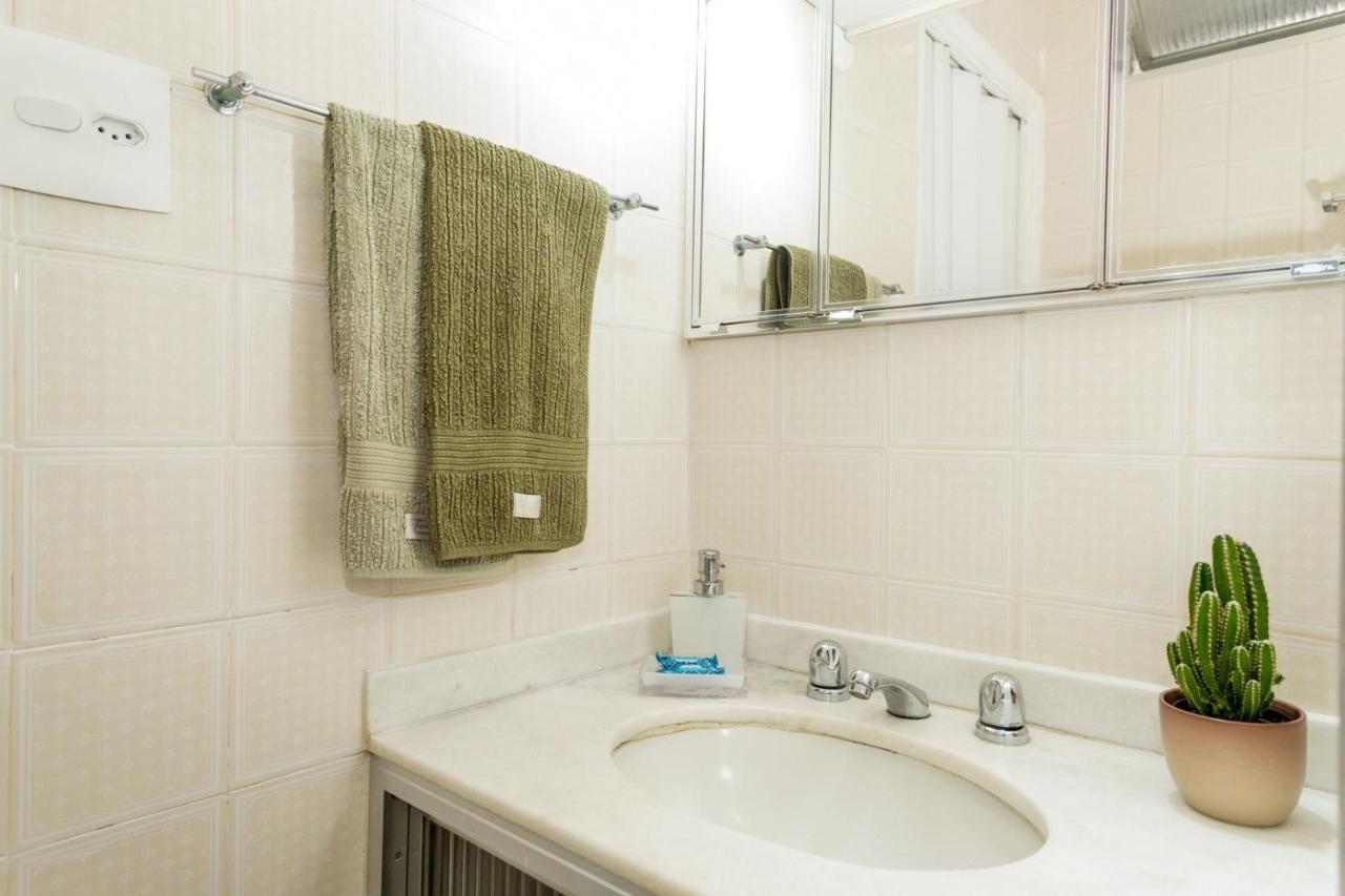 Relax Em Copacabana, Quarto E Sala, 150 Mt Da Praia, Cozinha, Maq De Lavar Roupa E Ar 리오데자네이루 외부 사진